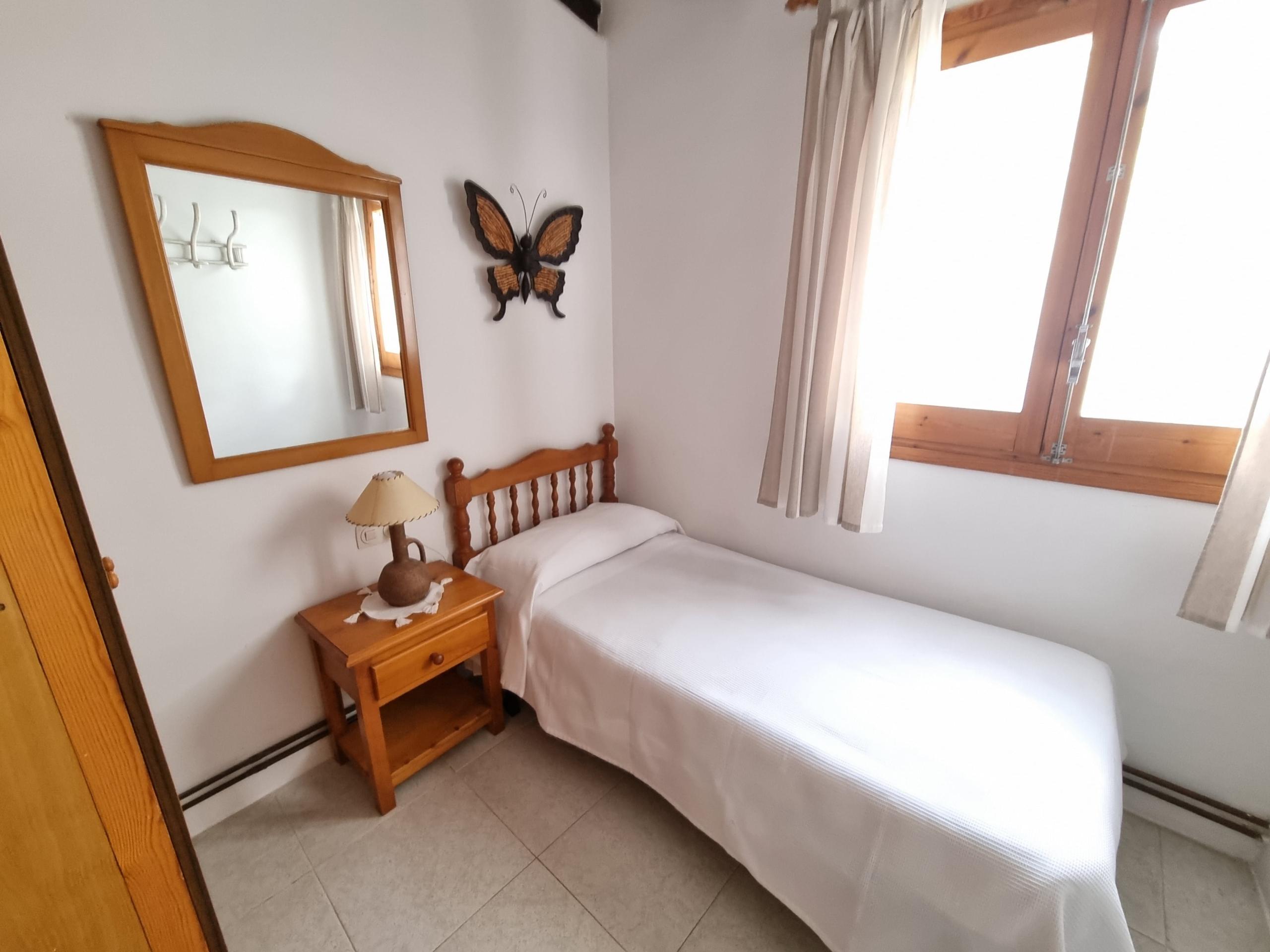 Rustic 5-bedrooms finca with HUTTE in l'Ametlla de Mar